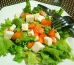 柿と豆腐のサラダ